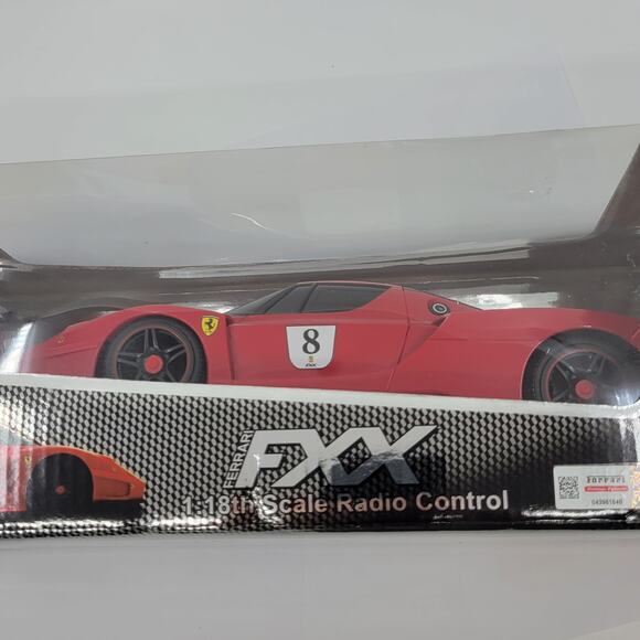 XQ Toys 1:18 Scale Radio Control Model Car Ferrari FXX Red. New, sealed - Picture 4 of 13